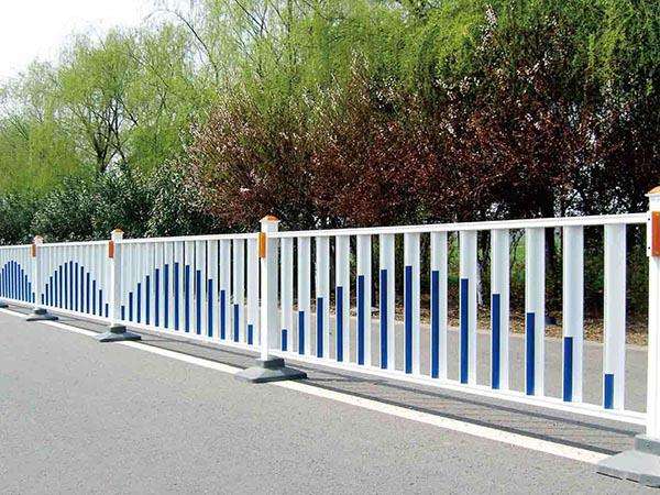 道路护栏
