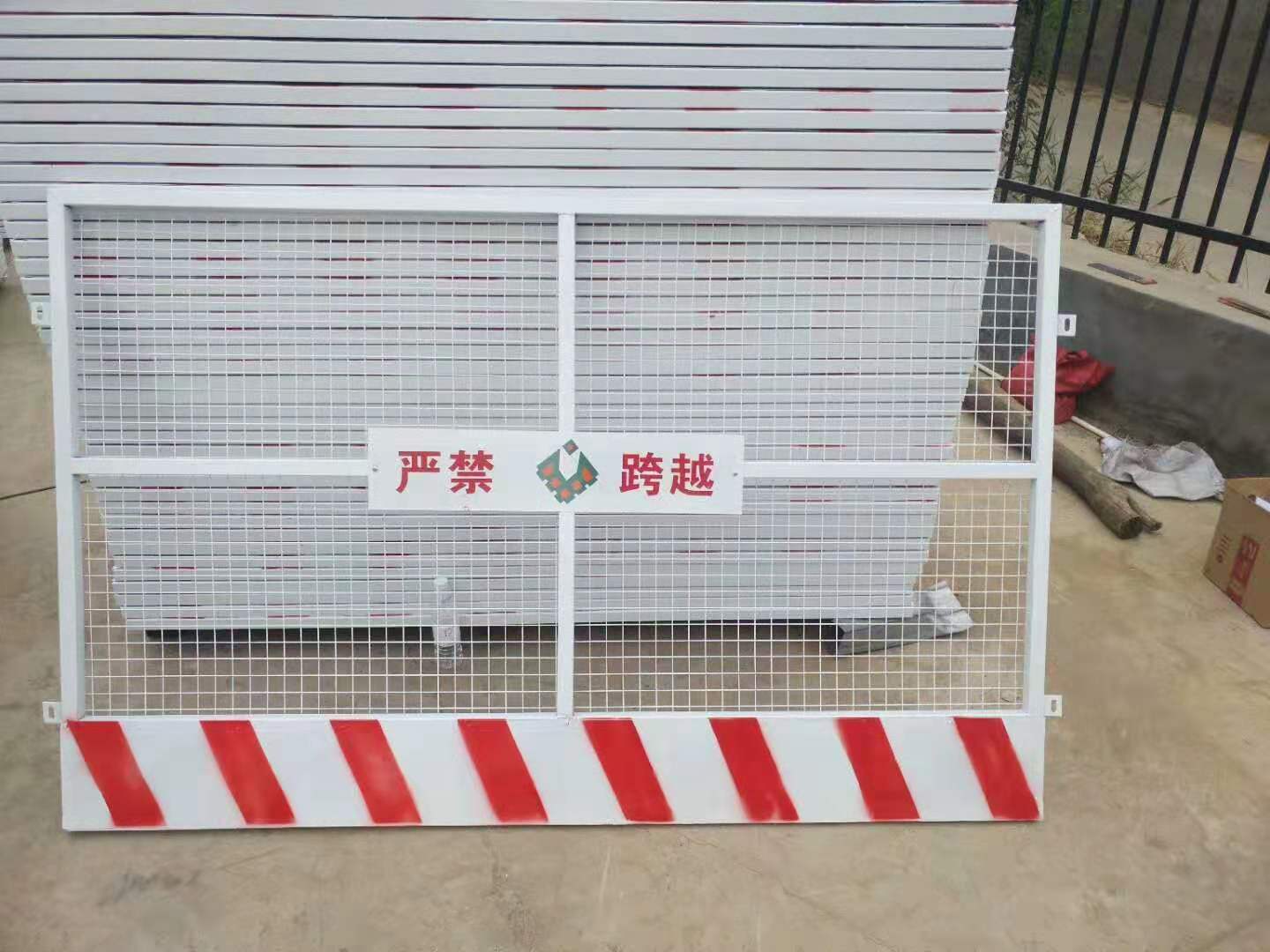 基坑护栏网片图片--2