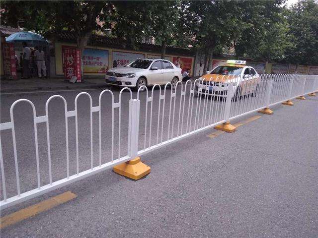 交通护栏图片--2
