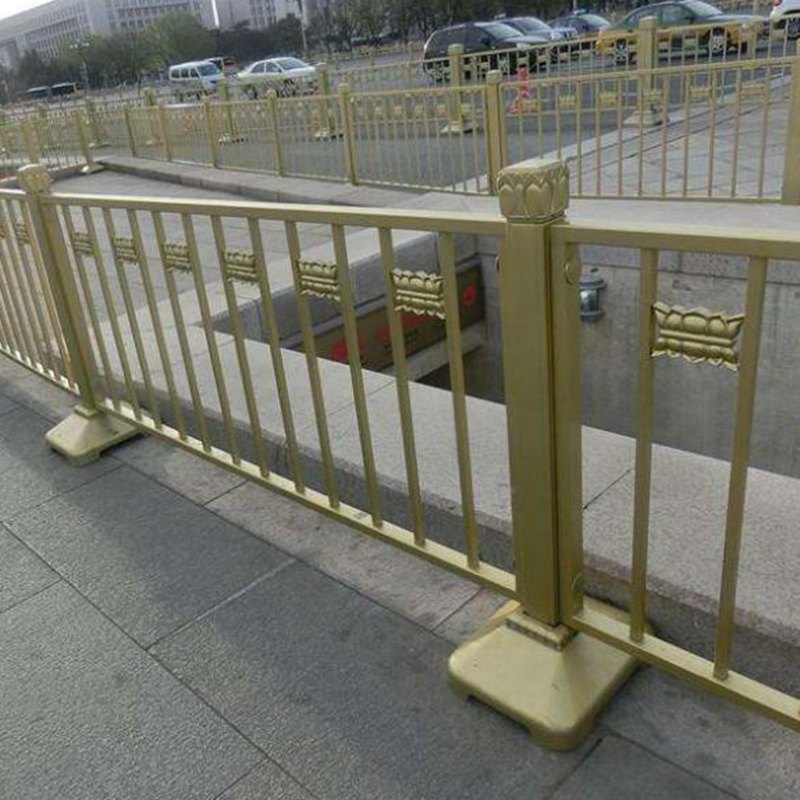 黄金道路护栏图片--1