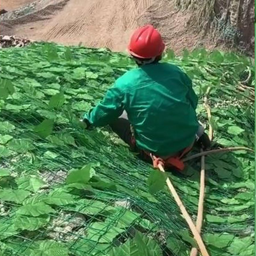 北京矿山人造仿真爬山虎铁丝网