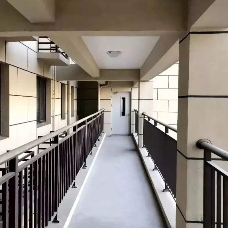 连廊栏杆